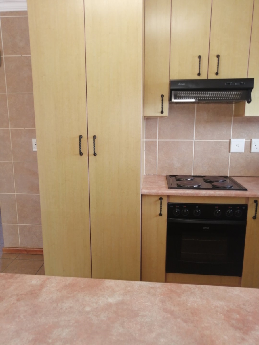 To Let  Bedroom Property for Rent in Cola Beach Western Cape